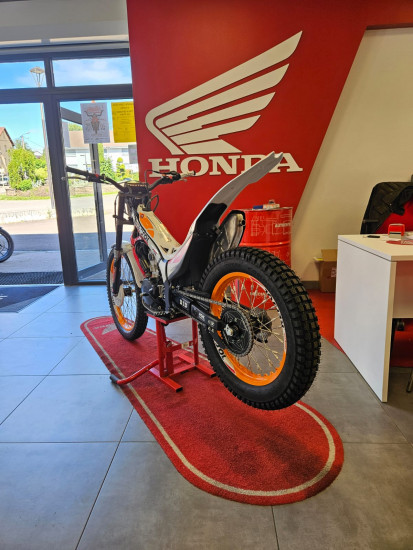 trial montesa 301 repsol RACE REPLICA - ETUPES