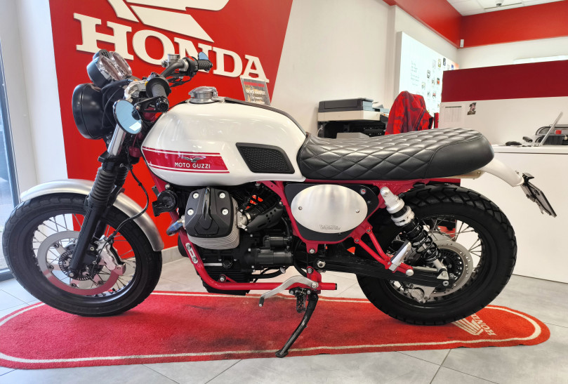 MOTO GUZZI V7 II STORNELLO - ETUPES