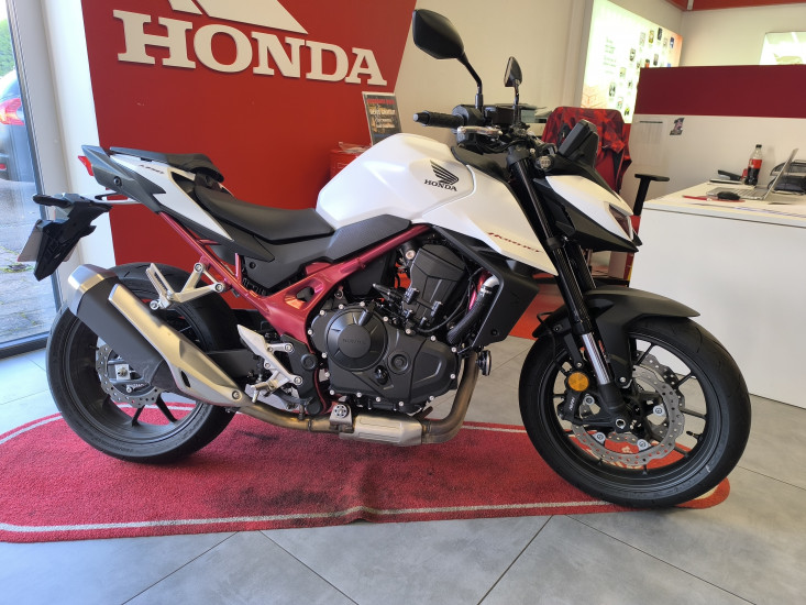 HONDA HORNET 750 / 2025 / CB750AS - ETUPES