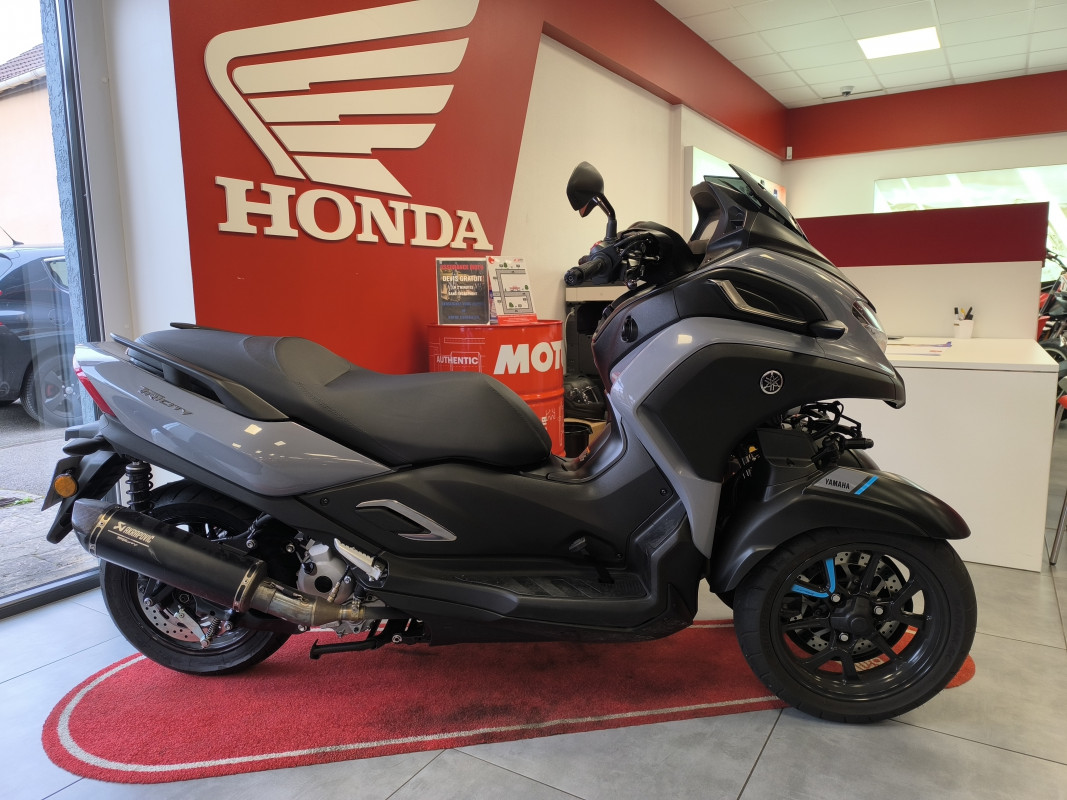 BONNEVILLE 865 RED ONE  MONTAUBAN 