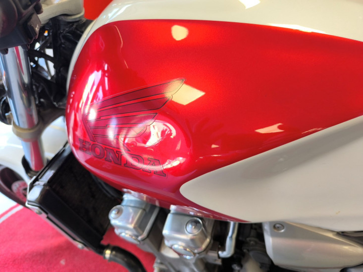 HONDA CB1300 - ETUPES