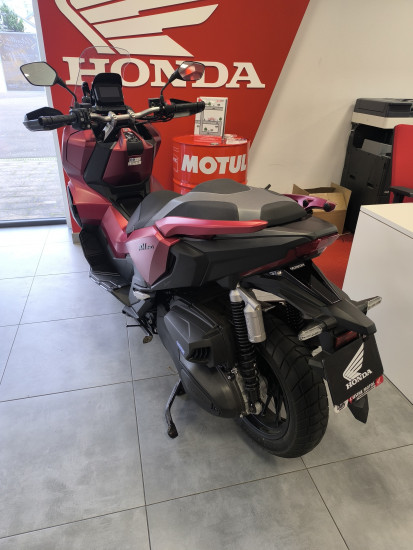 HONDA ADV 350 - ETUPES
