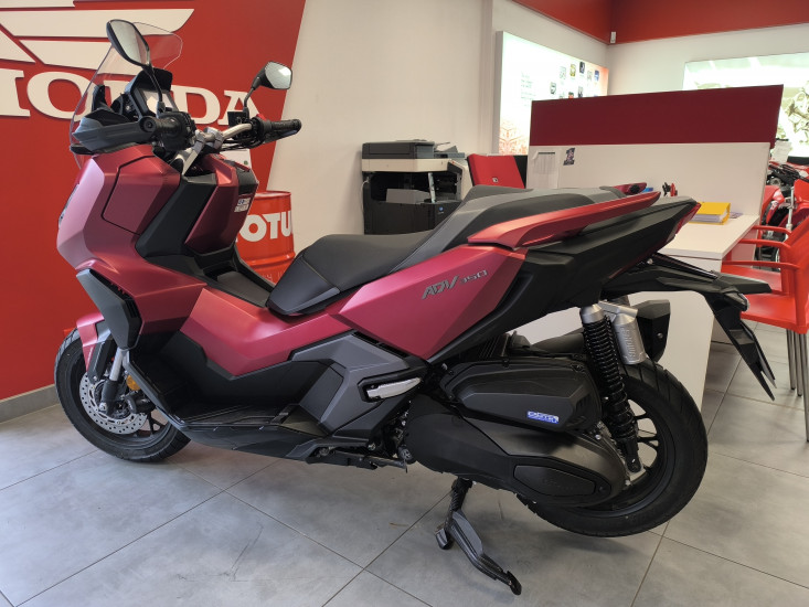 HONDA ADV 350 - ETUPES