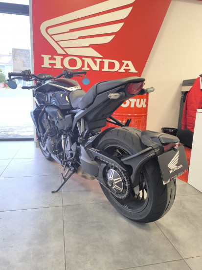 CB1000R BLACK EDITION sc project / CB 1000R - ETUPES