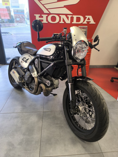ducati 800 SCRAMBLER / CAFE RACER - ETUPES