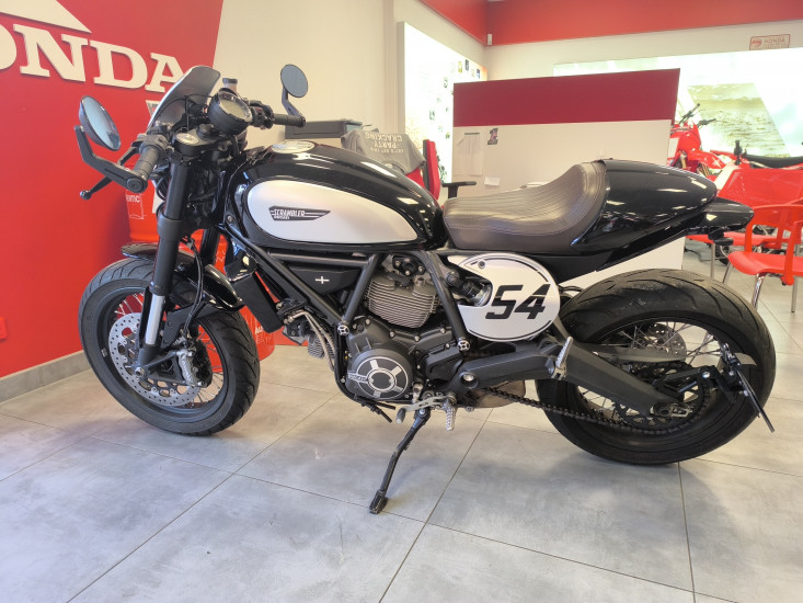 ducati 800 SCRAMBLER / CAFE RACER - ETUPES