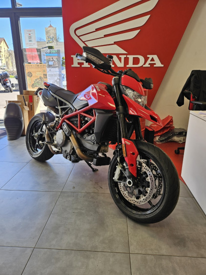 DUCATI 950 HYPERMOTARD AKRAPOVIC - ETUPES