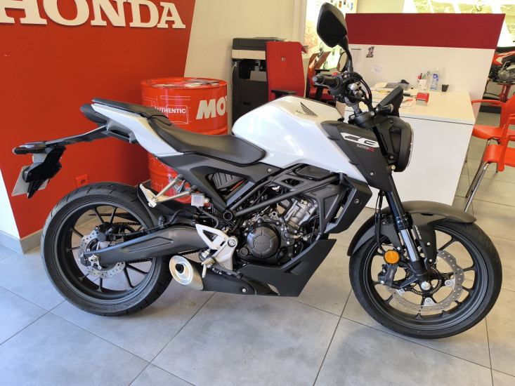 HONDA CB125R - ETUPES