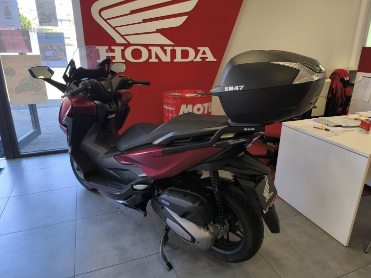 HONDA FORZA 125 - ETUPES
