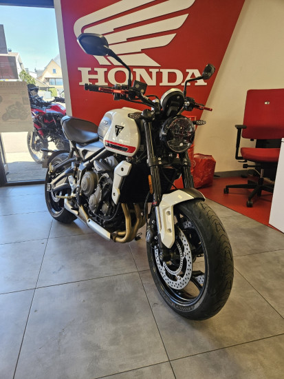 TRIUMPH TRIDENT 660 - ETUPES